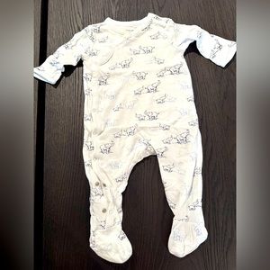 Janie and Jack footie size 6-9M